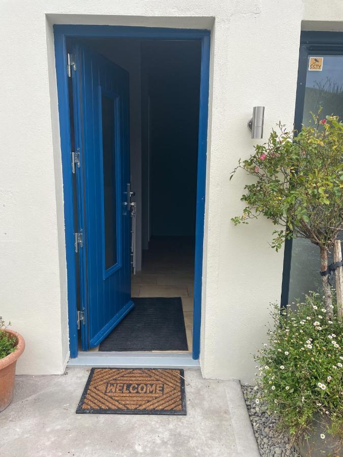 The Blue Door Apartment Кэрсивин Экстерьер фото